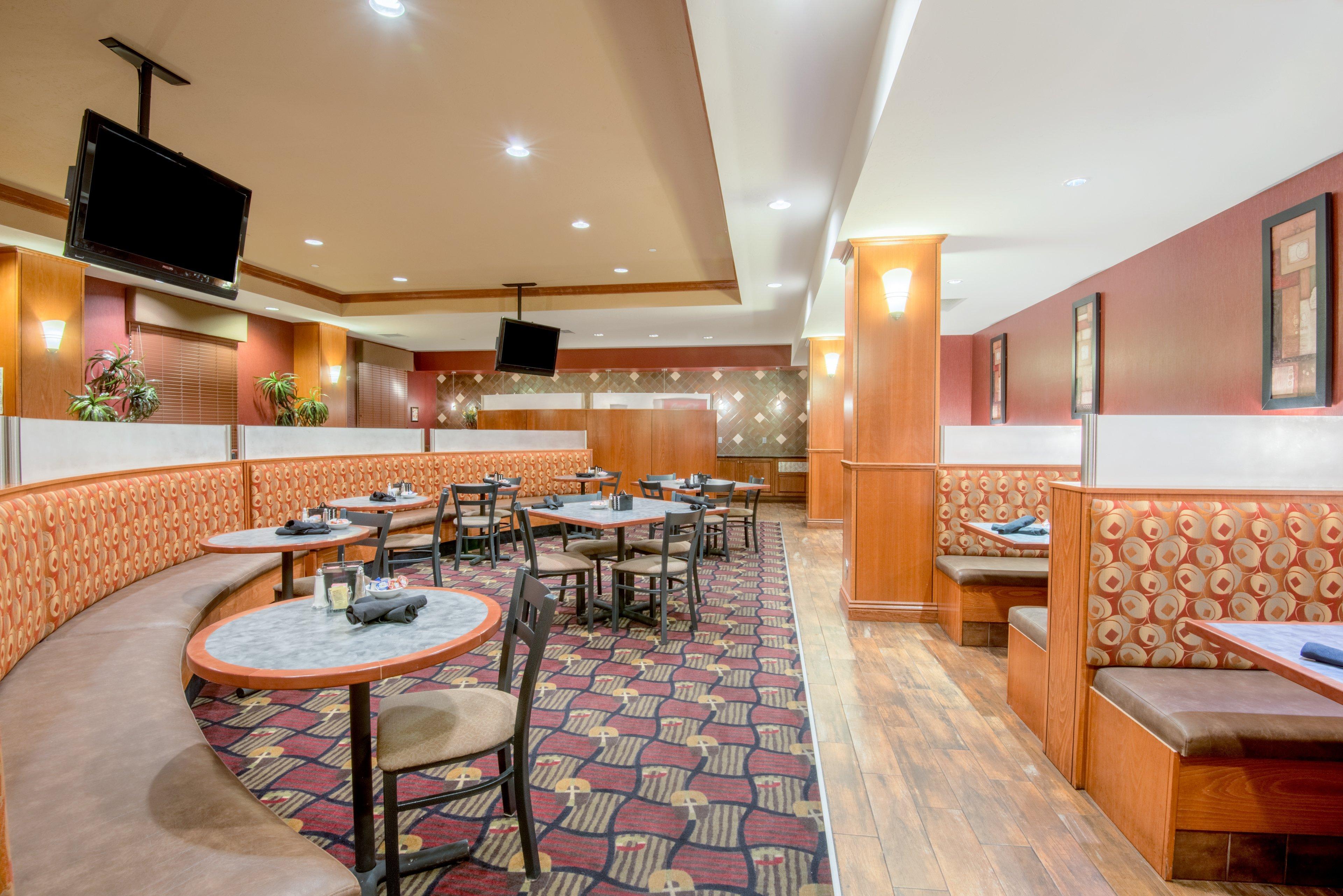 Holiday Inn Hotel & Suites Grand Junction-Airport By Ihg Bagian luar foto