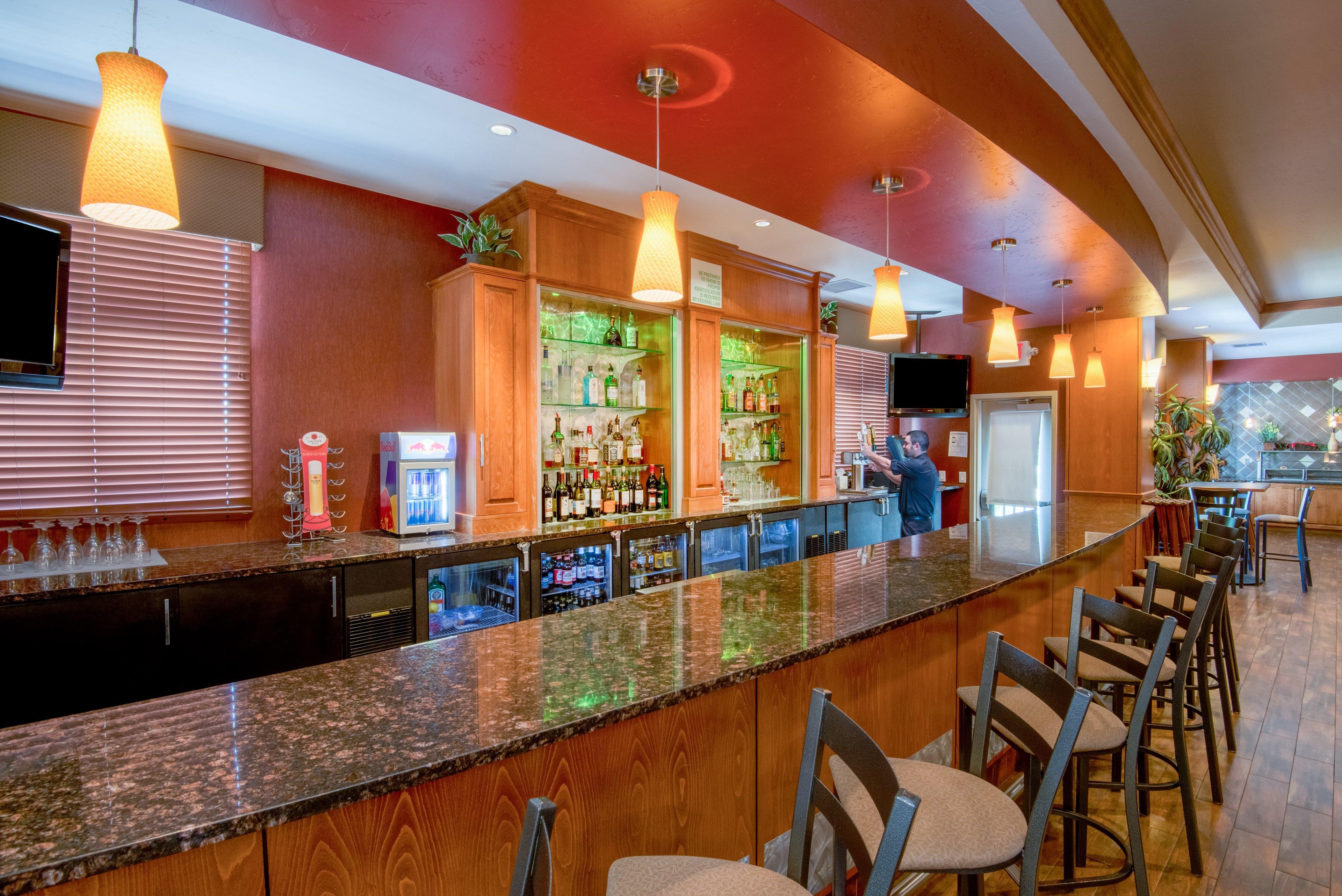 Holiday Inn Hotel & Suites Grand Junction-Airport By Ihg Bagian luar foto