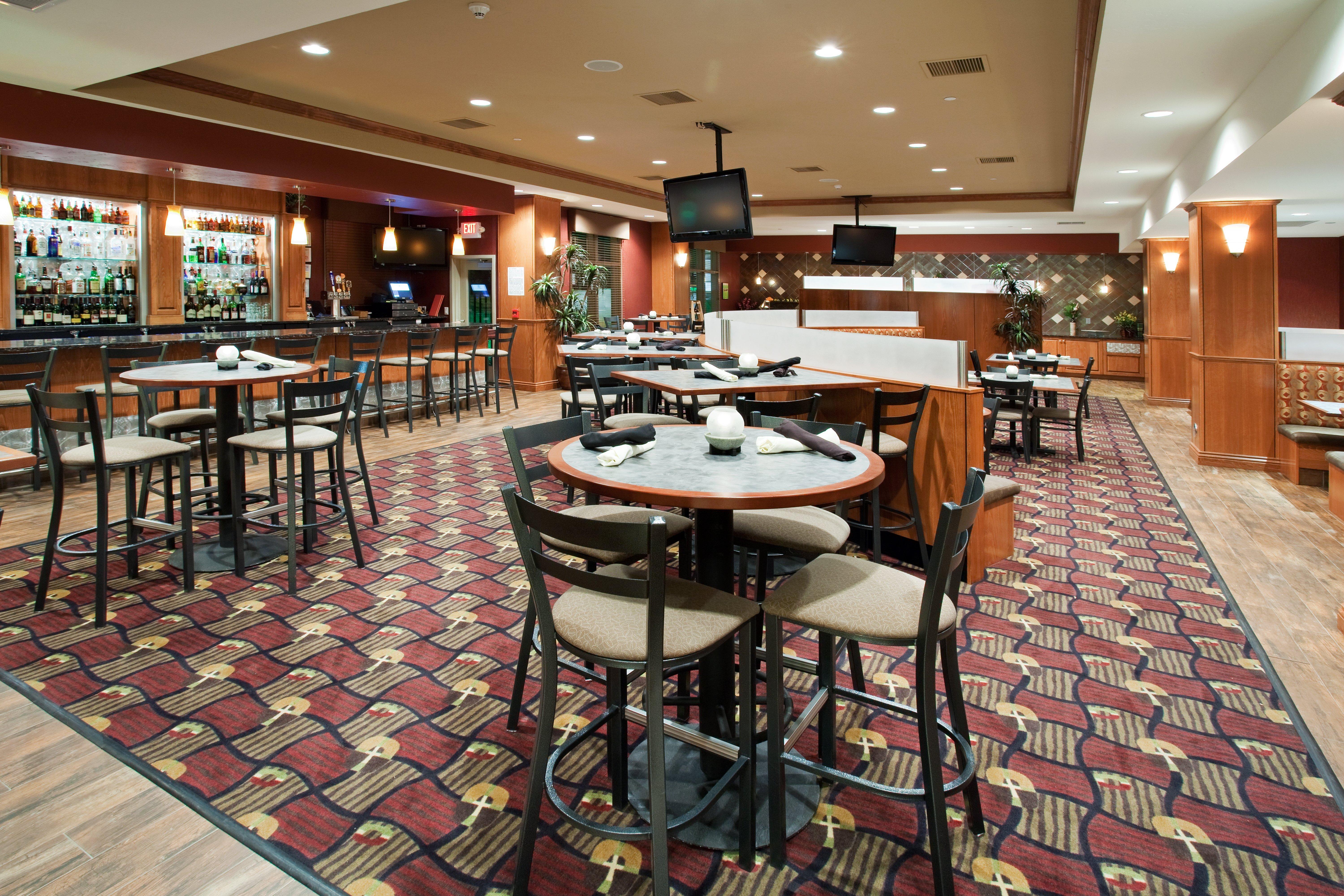 Holiday Inn Hotel & Suites Grand Junction-Airport By Ihg Bagian luar foto