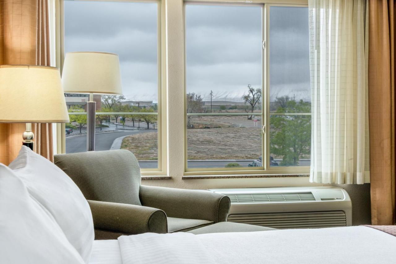 Holiday Inn Hotel & Suites Grand Junction-Airport By Ihg Bagian luar foto